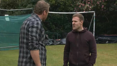 Corrie (Wed, May 25th, 8.00pm) - Tensions mount between Phill and Tyrone